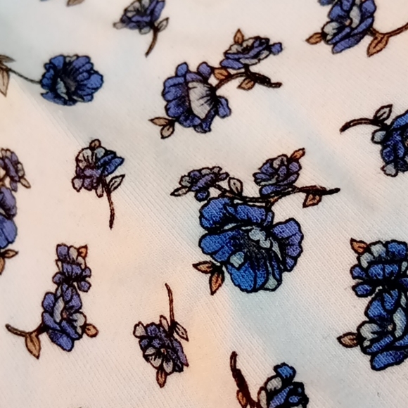 Tank top - Picture 2 of 3